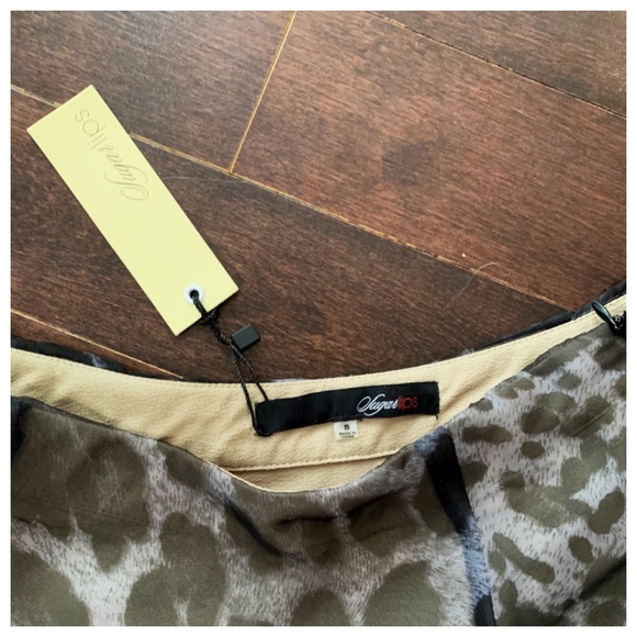 Asymmetrical animal print flowy skirt - Picture 4 of 4